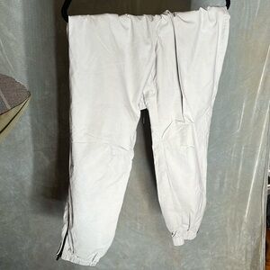 H&M Coupe Standard Zipper Pocket Pants